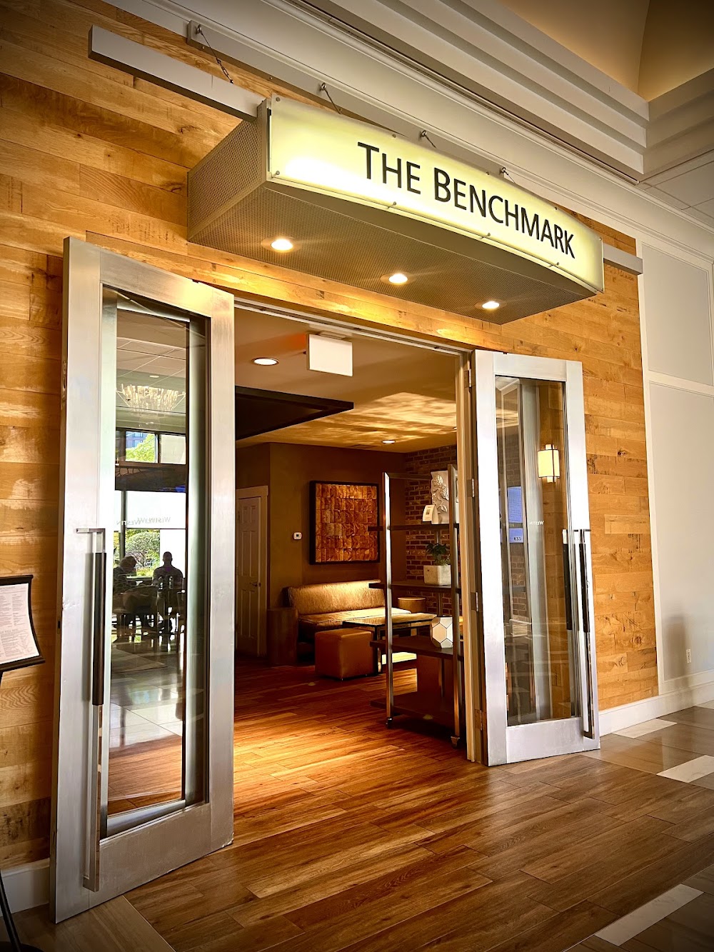 Benchmark Restaurant